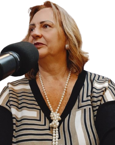 Fabi falando ao microfone